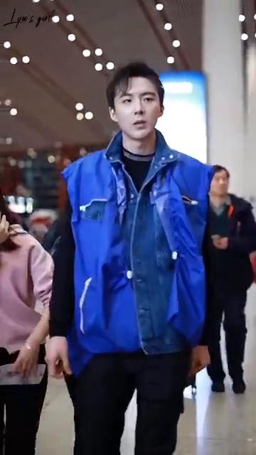 群里面的芳姐说要我在想。