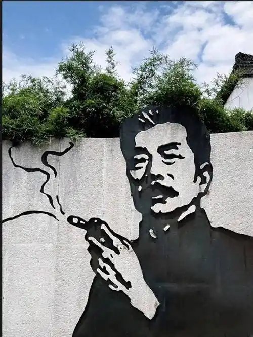 从罗永浩和西贝撕扯事件所呈现的互联网生态来看，带给人们巨大思考——鲁迅应该获得诺