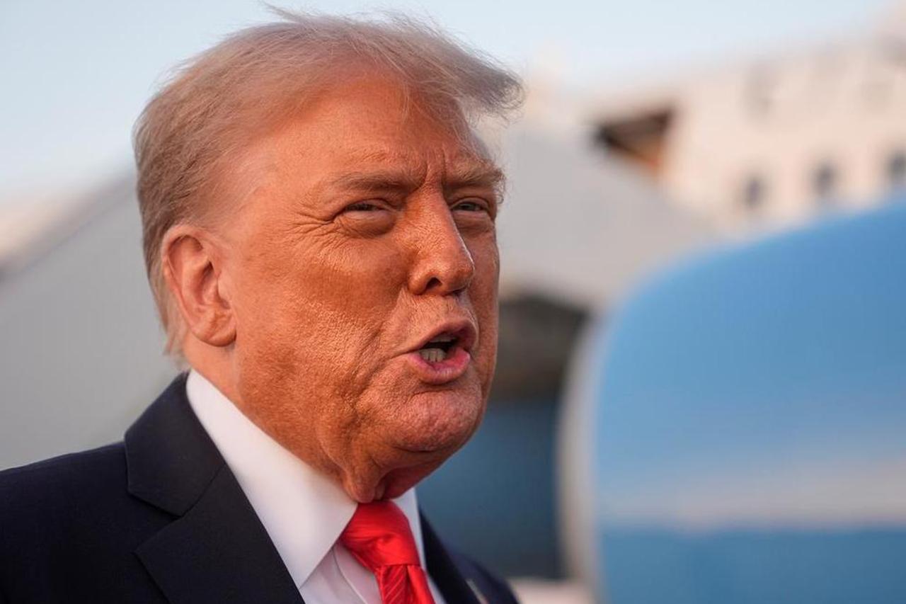 美国放话威慑伊朗，

4 天耗光百亿急筹钱

这狠话到底要怎么圆下去

2026