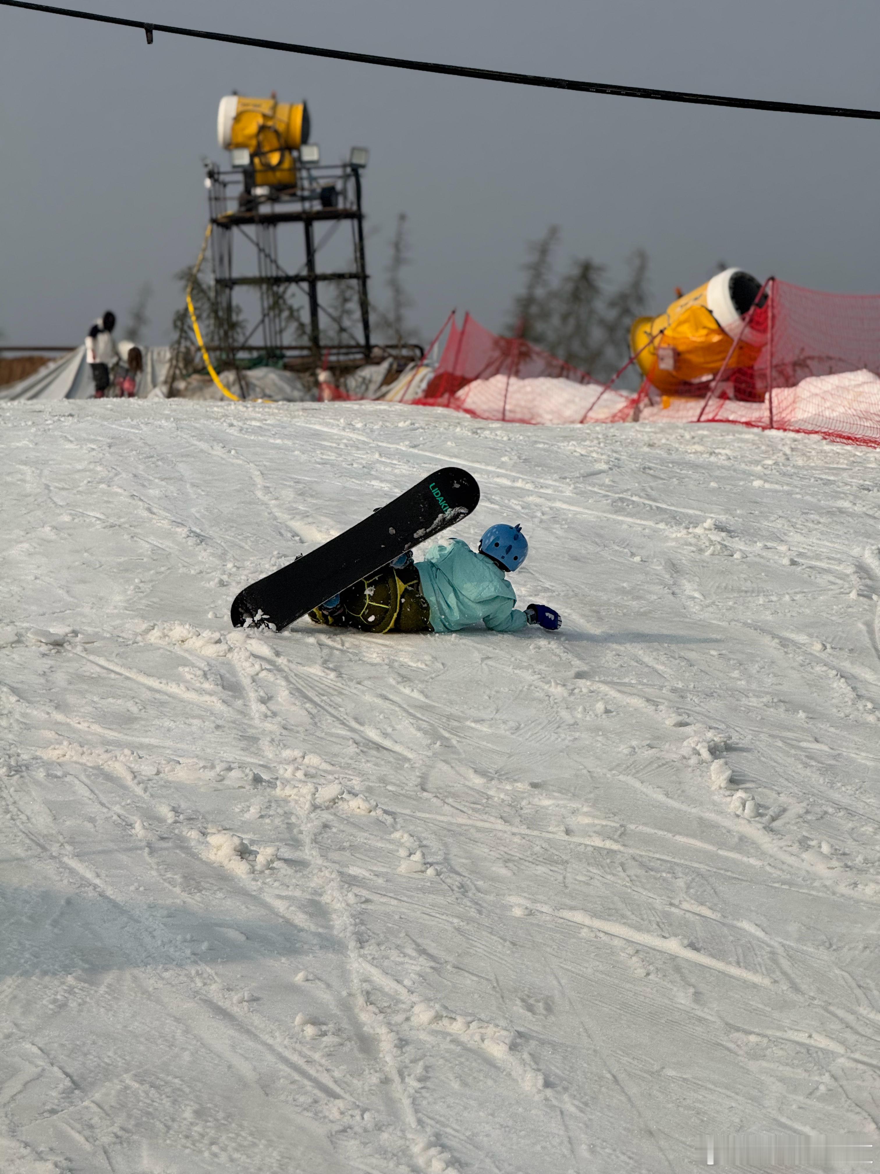 假如方圆脸减肥成功明天滑雪⛷️减肥了…… 
