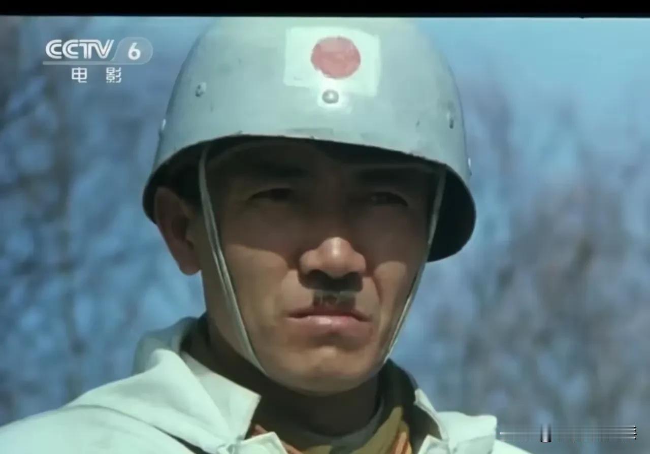 李云龙原来做过卧底，怪不得公开身份后这么猛，百战百胜，看来做卧底的时候对“鬼子”
