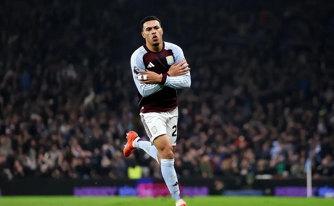 阿斯顿维拉2比1曼联阿斯顿维拉2-1曼联上周末联赛战胜西汉姆联后，维拉已经迎来了