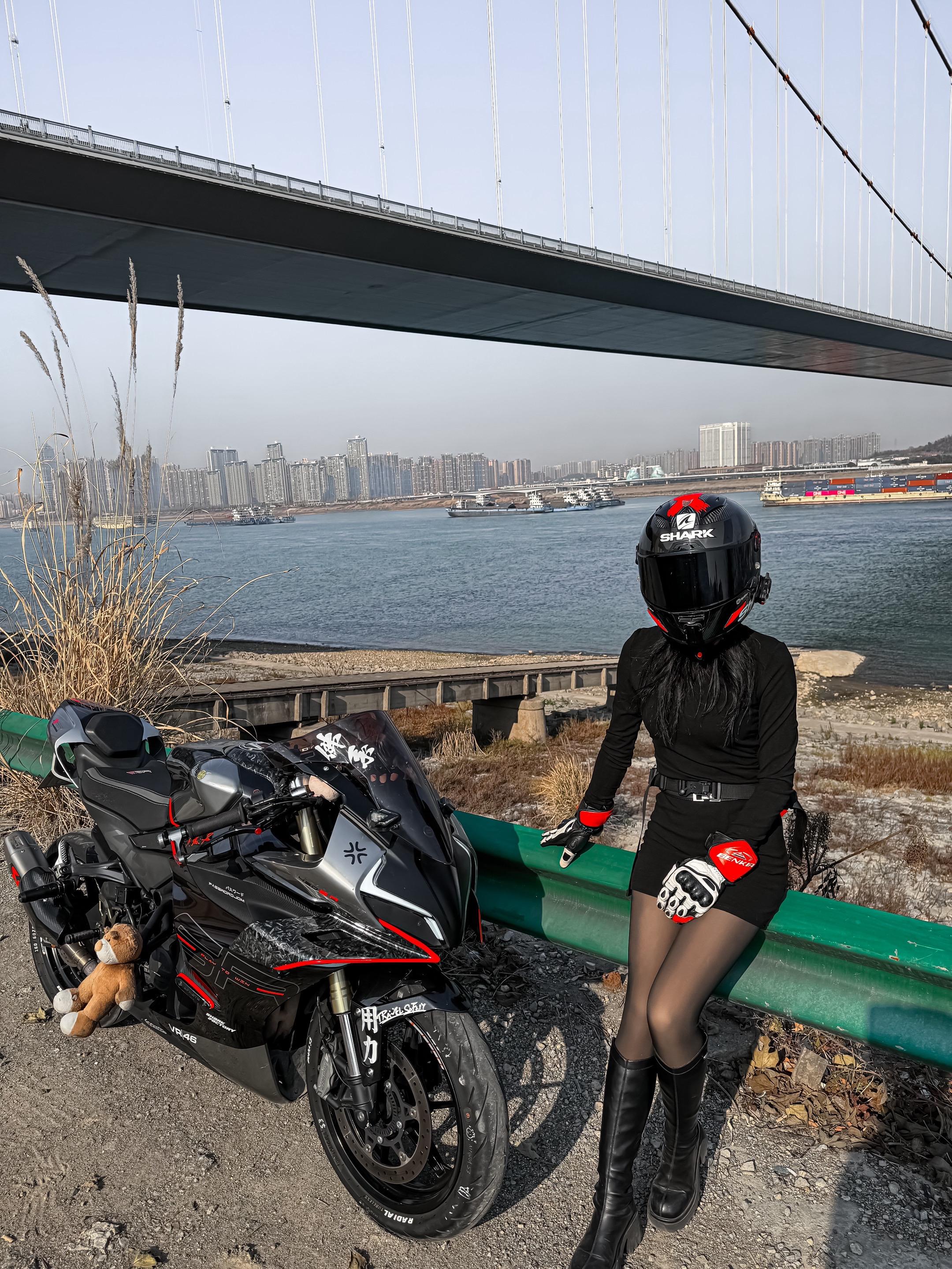 我先来06年骑450sr  你呢