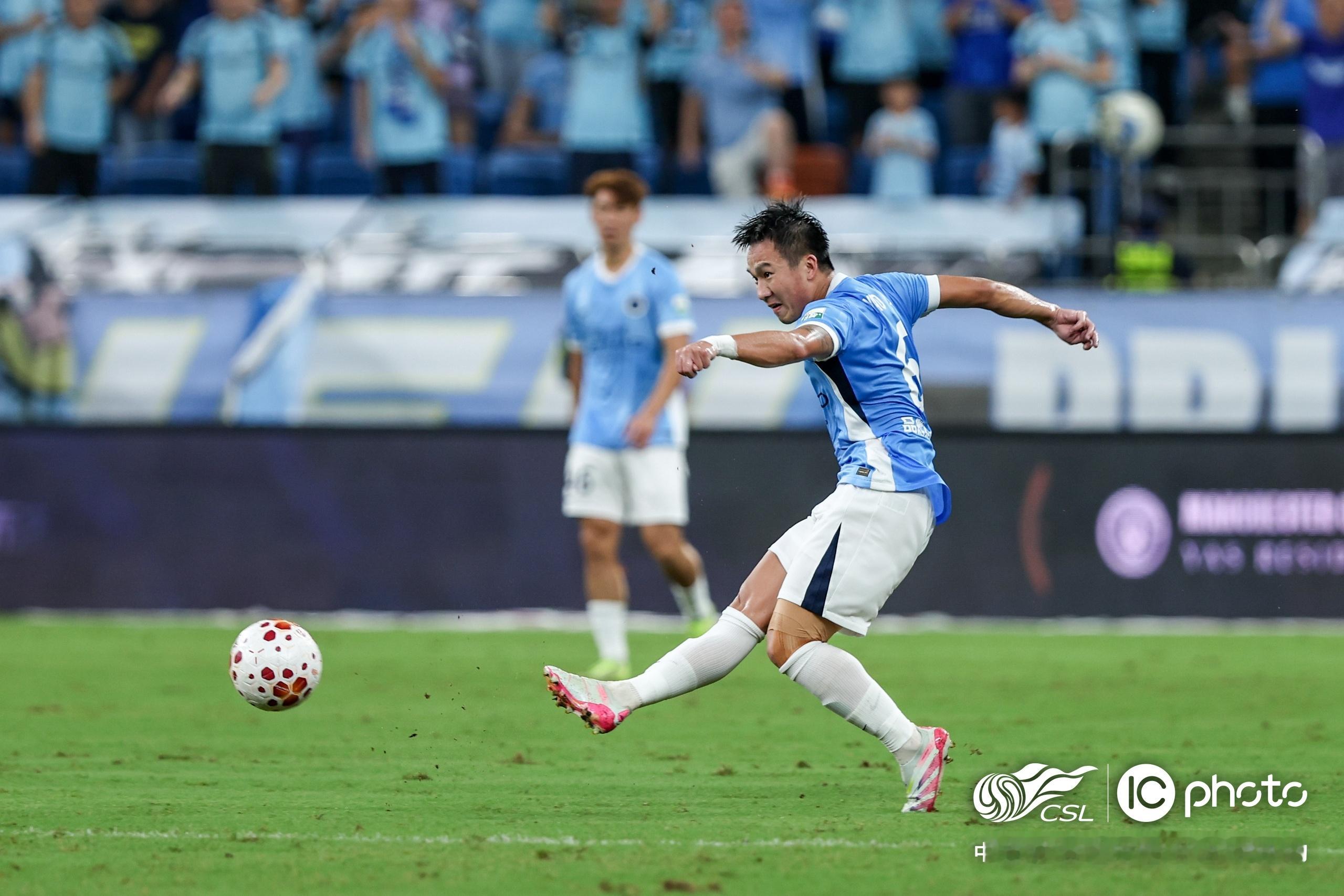 姚均晟已锁定目标。📍目的地：球门死角⚽️深圳新鹏城vs青岛西海岸中超联赛