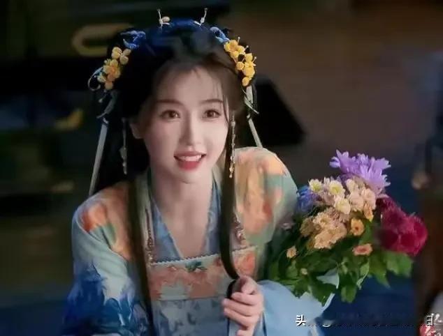 以前我觉得虞书欣很普，不过虞书欣演电视的时候真的很灵动啊！
这大概就是富家千金，