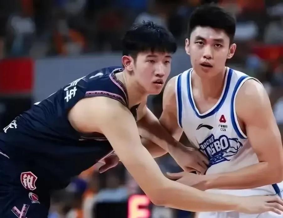 薪资合理性价比突出，黄明依续约广东堪称优质签约
 
依据CBA官方薪资管理规则，
