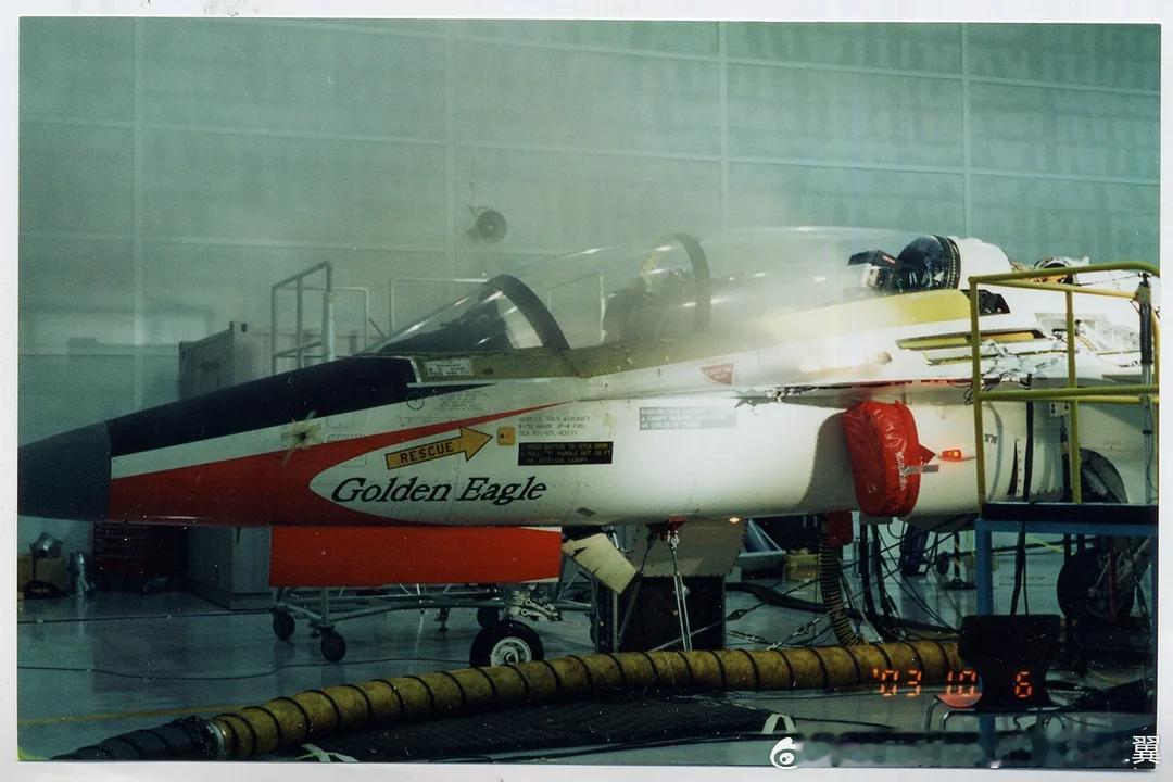 00年代初韩国KAI T-50金鹰教练机的原型机测试和生产照片。烽火问鼎计划 每