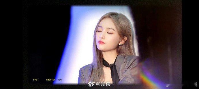 吴宣仪 全开麦浪姐成团夜吴宣仪《看我72变》全开麦稳如泰山！吴宣仪不愧是你 ​​