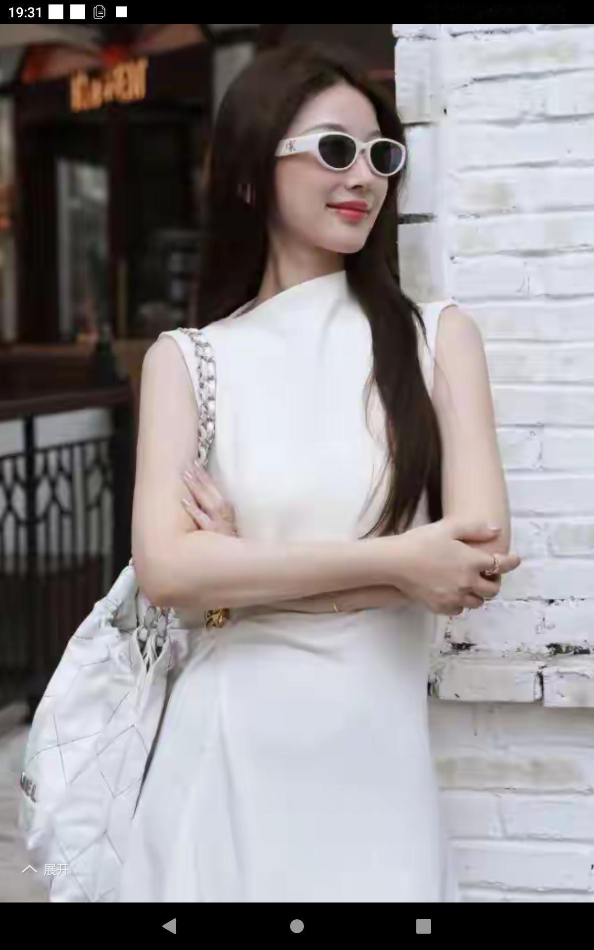 何种类型的美人堪称漂亮？就这样的女人就是我心中的最好的人！！！！！