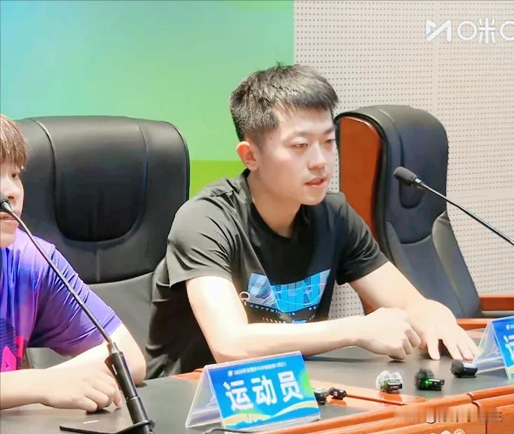 赛后采访，袁励岑说的这段话，给王皓出了个难题！

他说:
双打重新上了奥运，
对