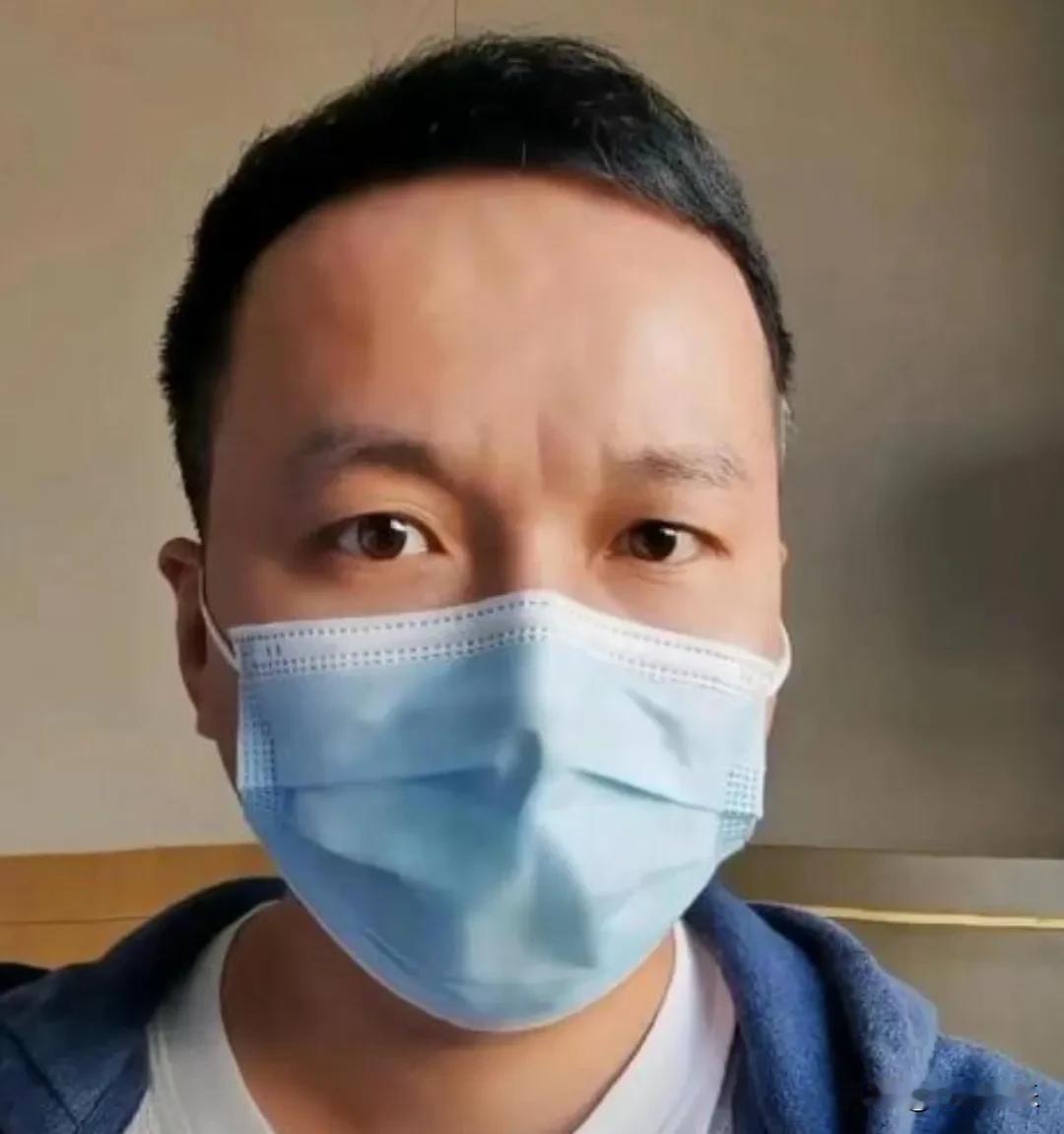 河北残障大叔真实身份后续曝光！

不敢相信，上官正义帮大叔找到亲人后，看到他老家