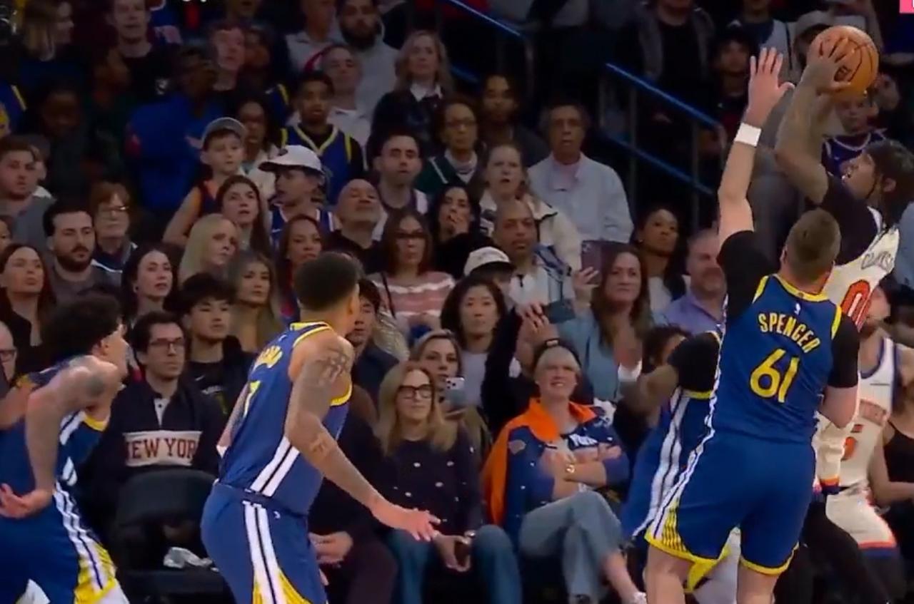 被尼克斯逆转，勇士客场3分惜败

今日北京时间8：00勇士作客纽约，挑战东部劲旅