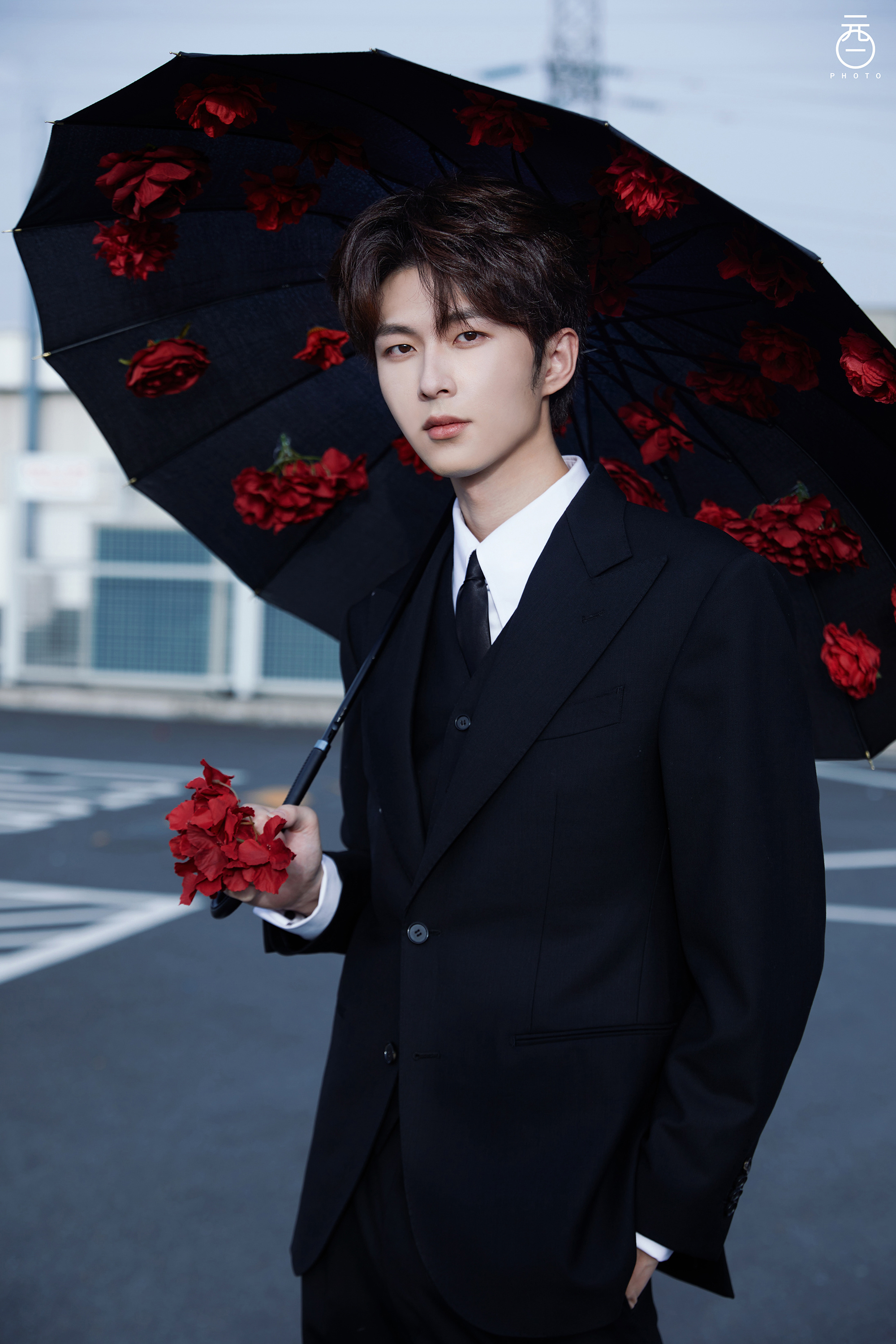 只有玫瑰与你相称🌹我拍摄的李歌洋摄影李歌洋 ​​​