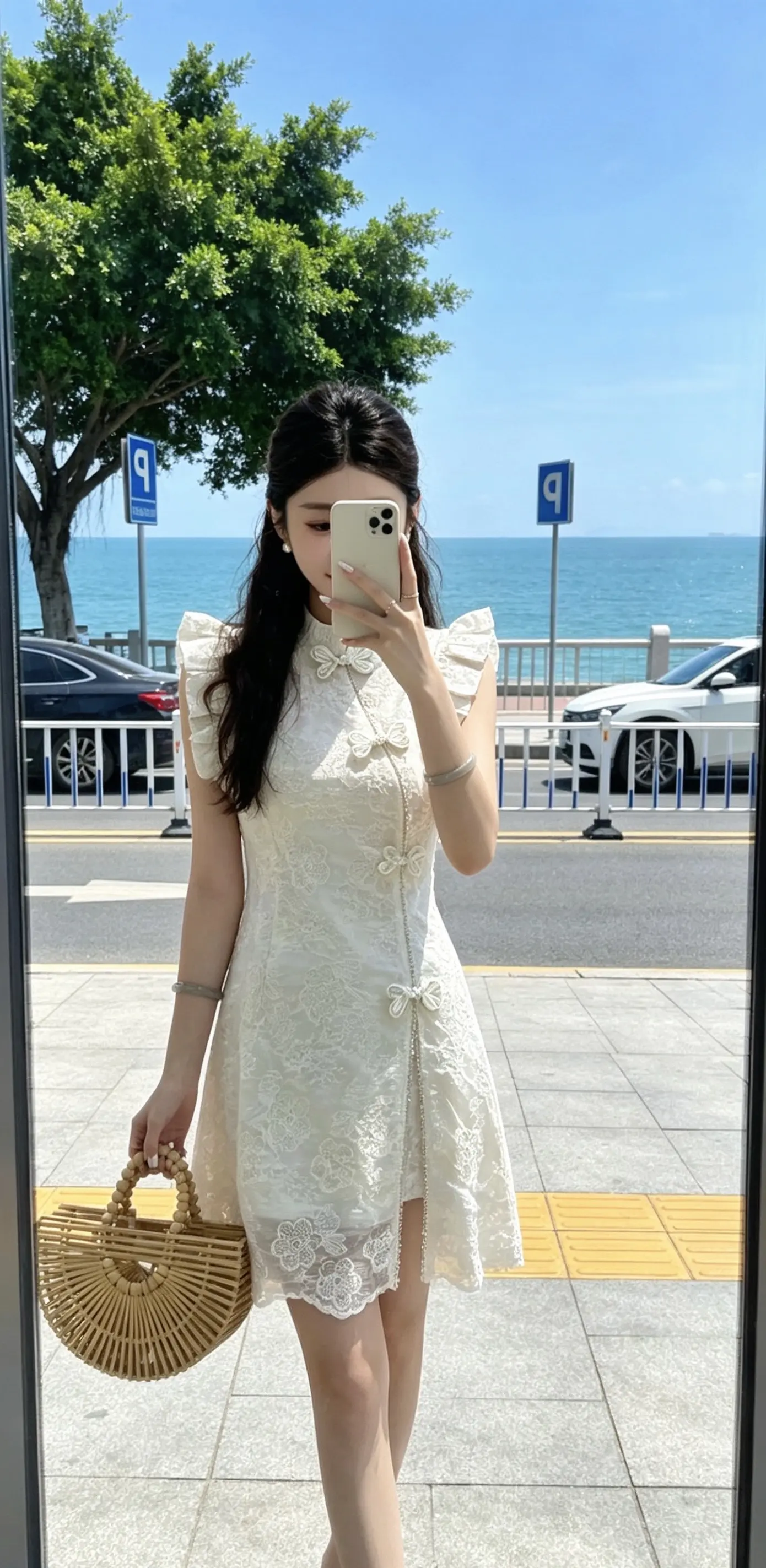 “有些路走错了就是走错了        就不要再回头了，因为逆行是全责…”