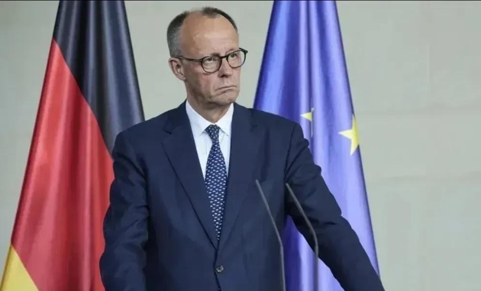 德国总理默茨12月2日公开表示，欧洲的立场非常明确，就是不给乌克兰强加任何形式的