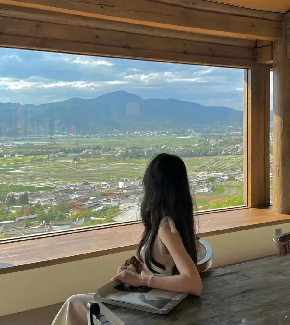 一辈子不生病的秘密就是“八少二多”。一，少盐少油。二，少吃点饭。三，少喝点酒。四