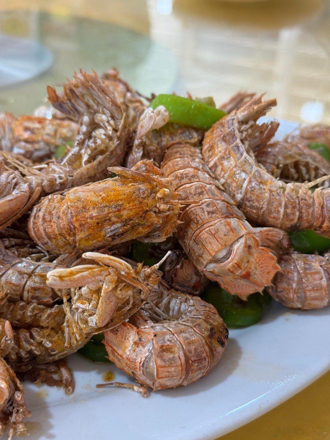 海鲜市场现买，店里现做加工，实现海鲜自由，人均才80元，吃到撑的感觉，不要太安逸