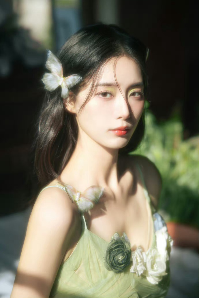 #徐艺洋真的不会打死黄子韬吗#哈哈哈哈哈哈拍得很好，下次别拍了 ​​​
