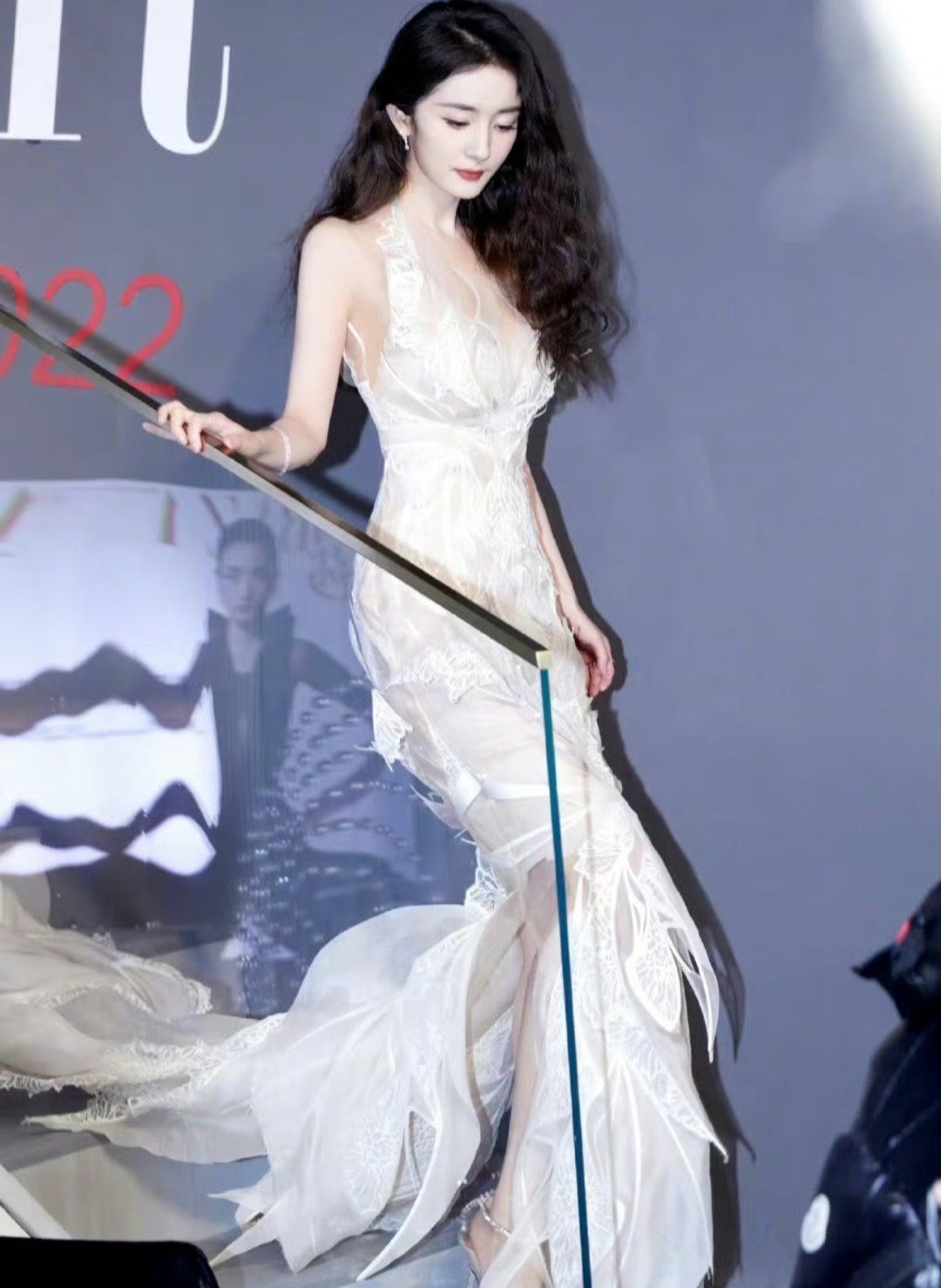 杨幂不知道我的身材很曼妙幂姐太顶了吧！简直是“妈妈”级别的！ 