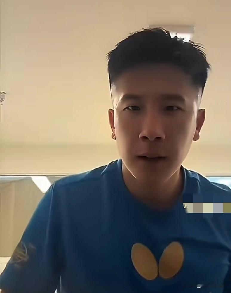网友：“感觉林诗栋不行了”。
张向晶回应：那估计你等等再看，
也有可能是你感觉不