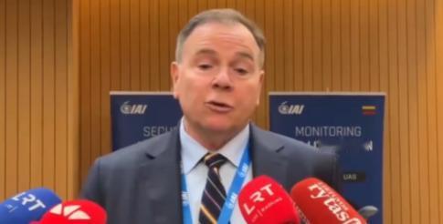 “当然是俄罗斯人干的”：前美军驻欧洲司令指控俄罗斯袭击他所乘坐的火车。

说白了