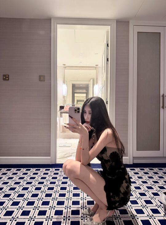 👠已老实
