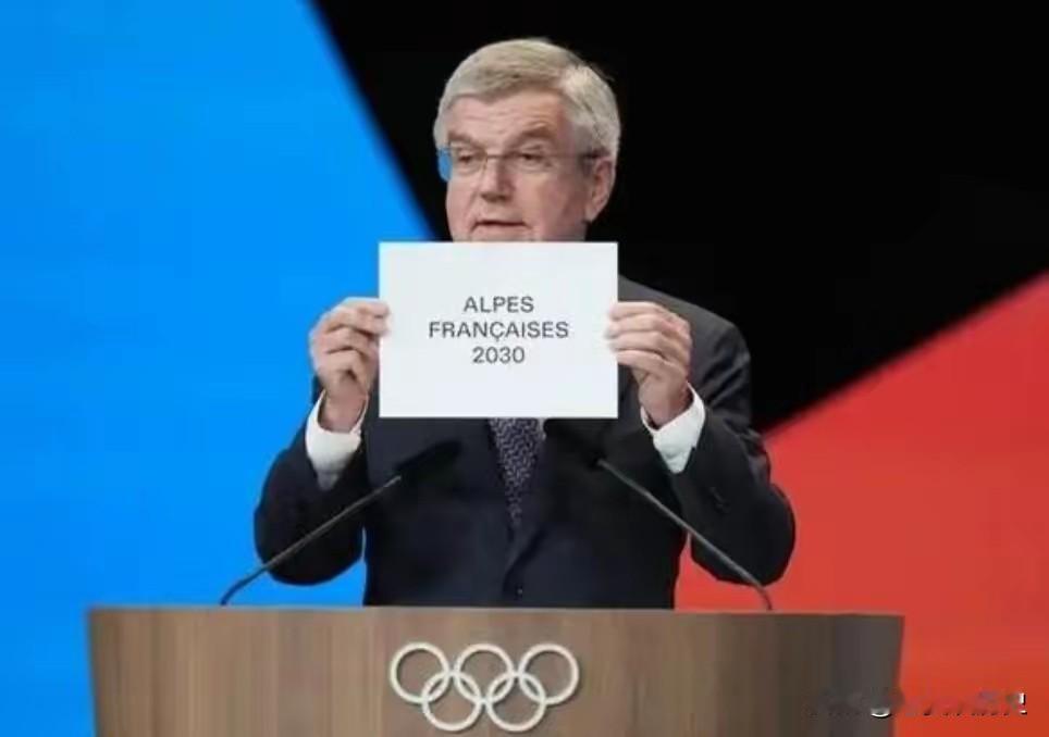 2036年奥运会的申办表，中国连填都没填，奥委会主席柯丝蒂·考文垂亲自跑来游说，