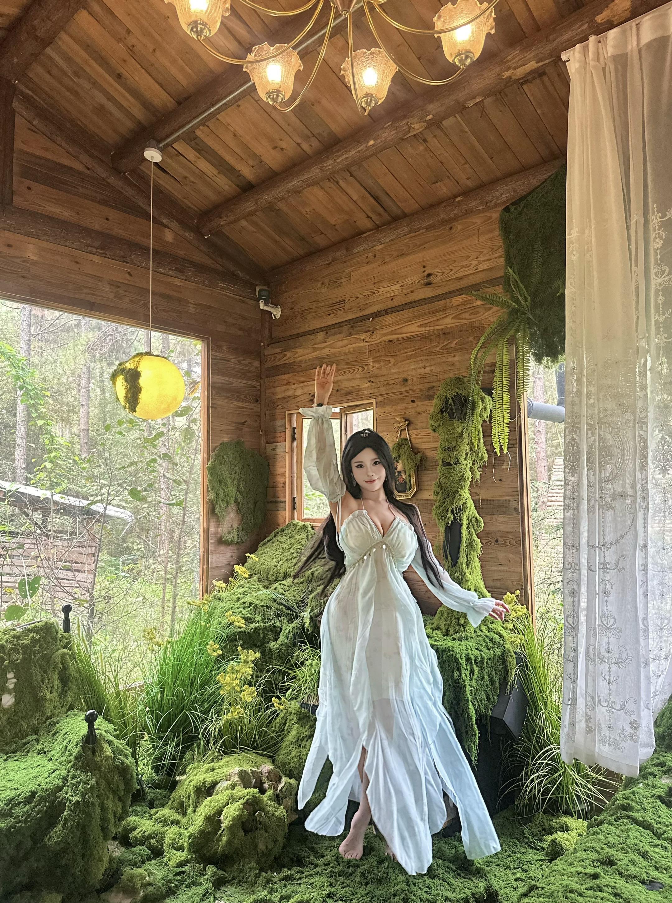 爱丽丝梦游仙境。