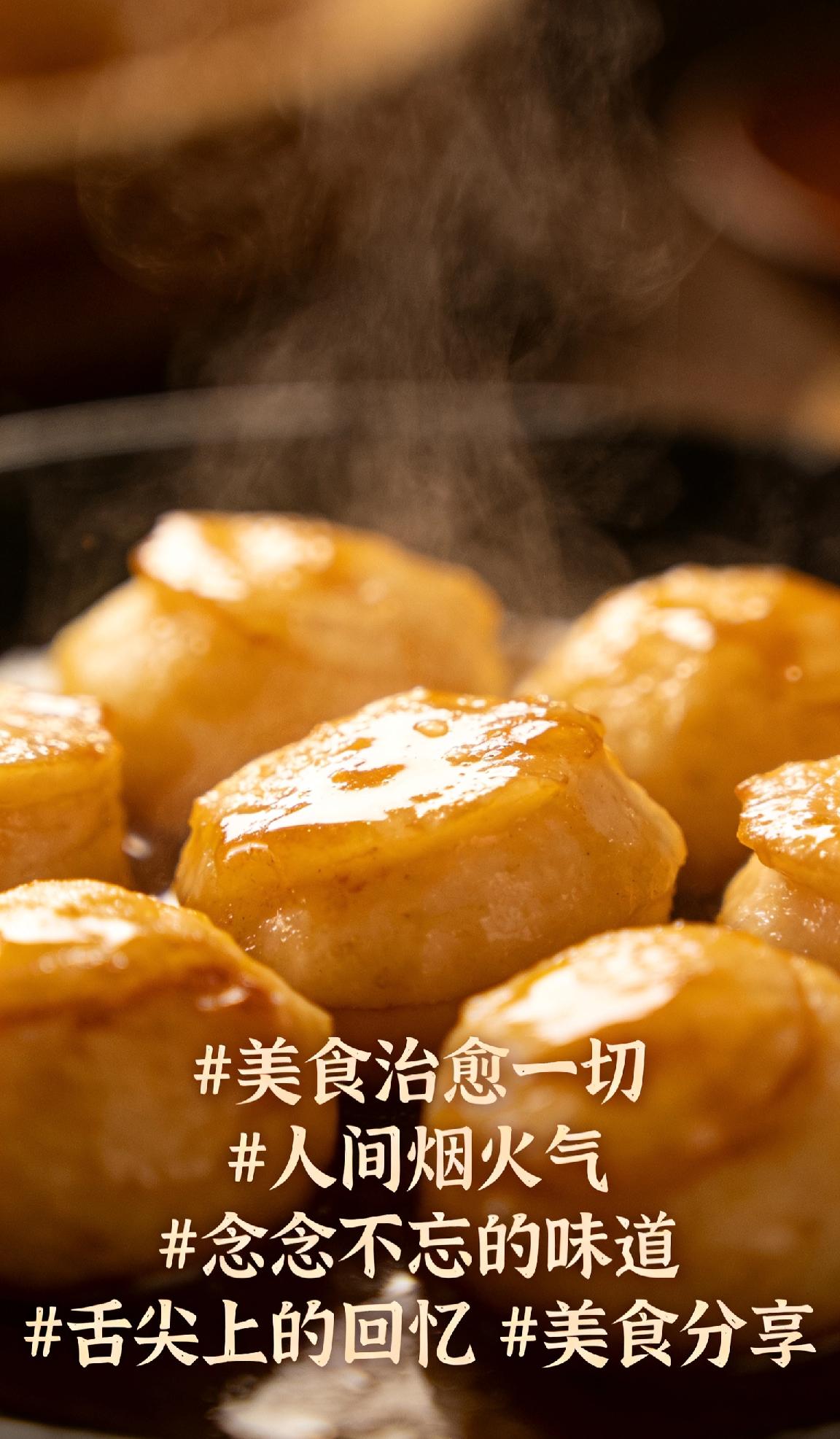 有哪些美食念念不忘总有一些味道，藏在岁月里，让人久久难忘。江南的小笼包皮薄汁鲜，