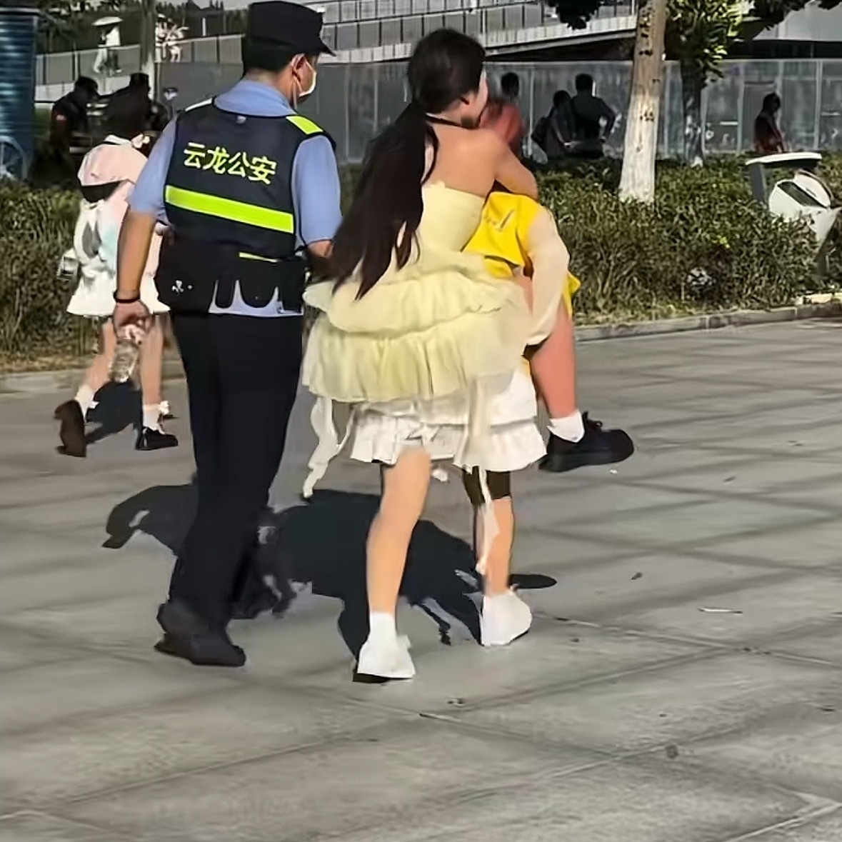 女孩你太伟大了 ​​​