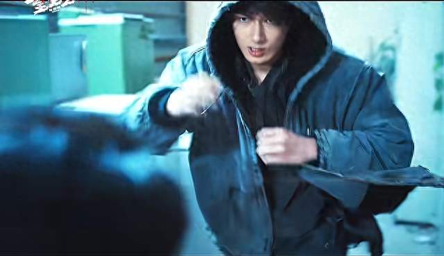 文俊辉《重生2》打戏炸了！偶像转型真的拼