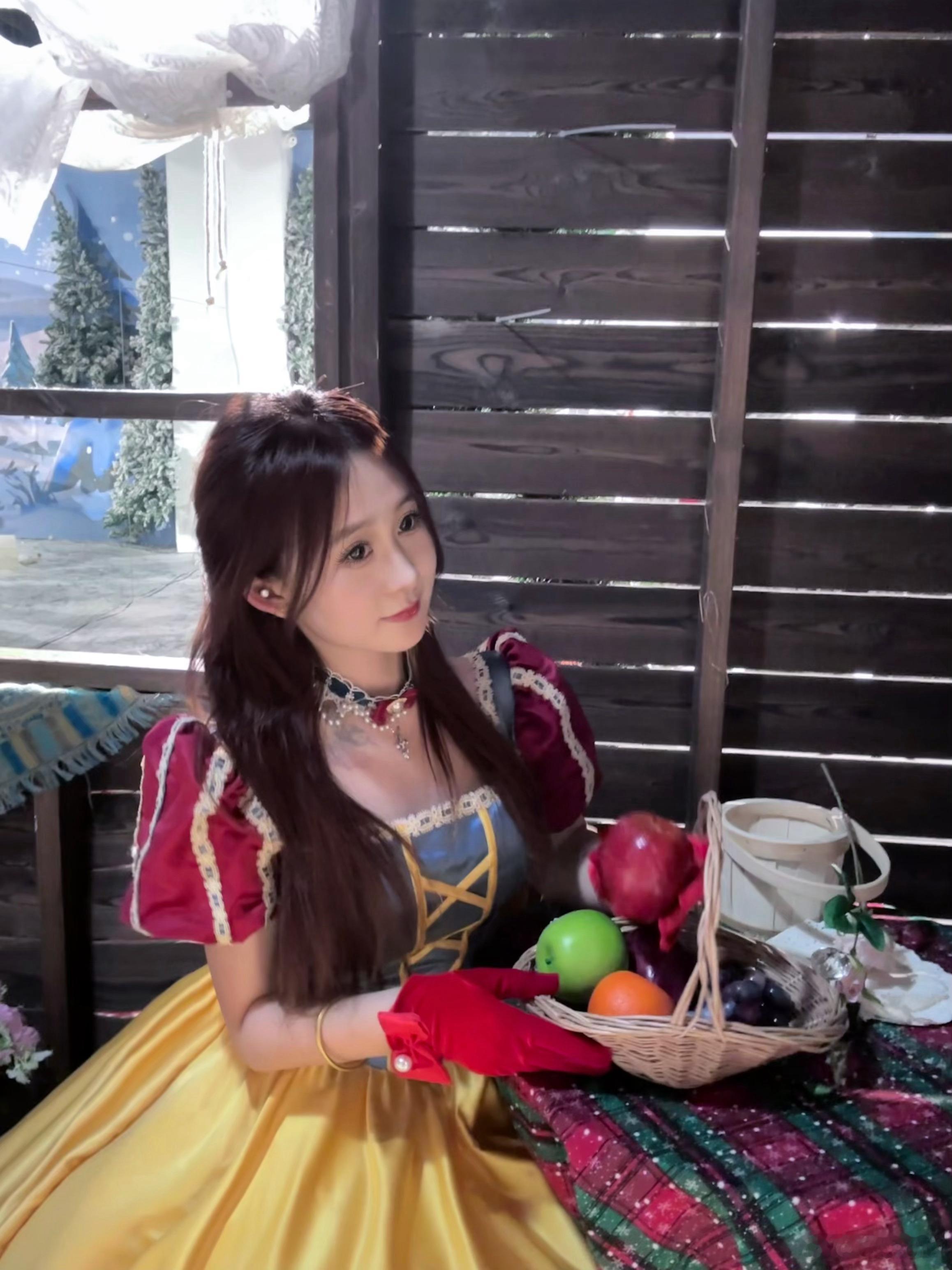 🍎今天的苹果先咬一口才放心 ​​​