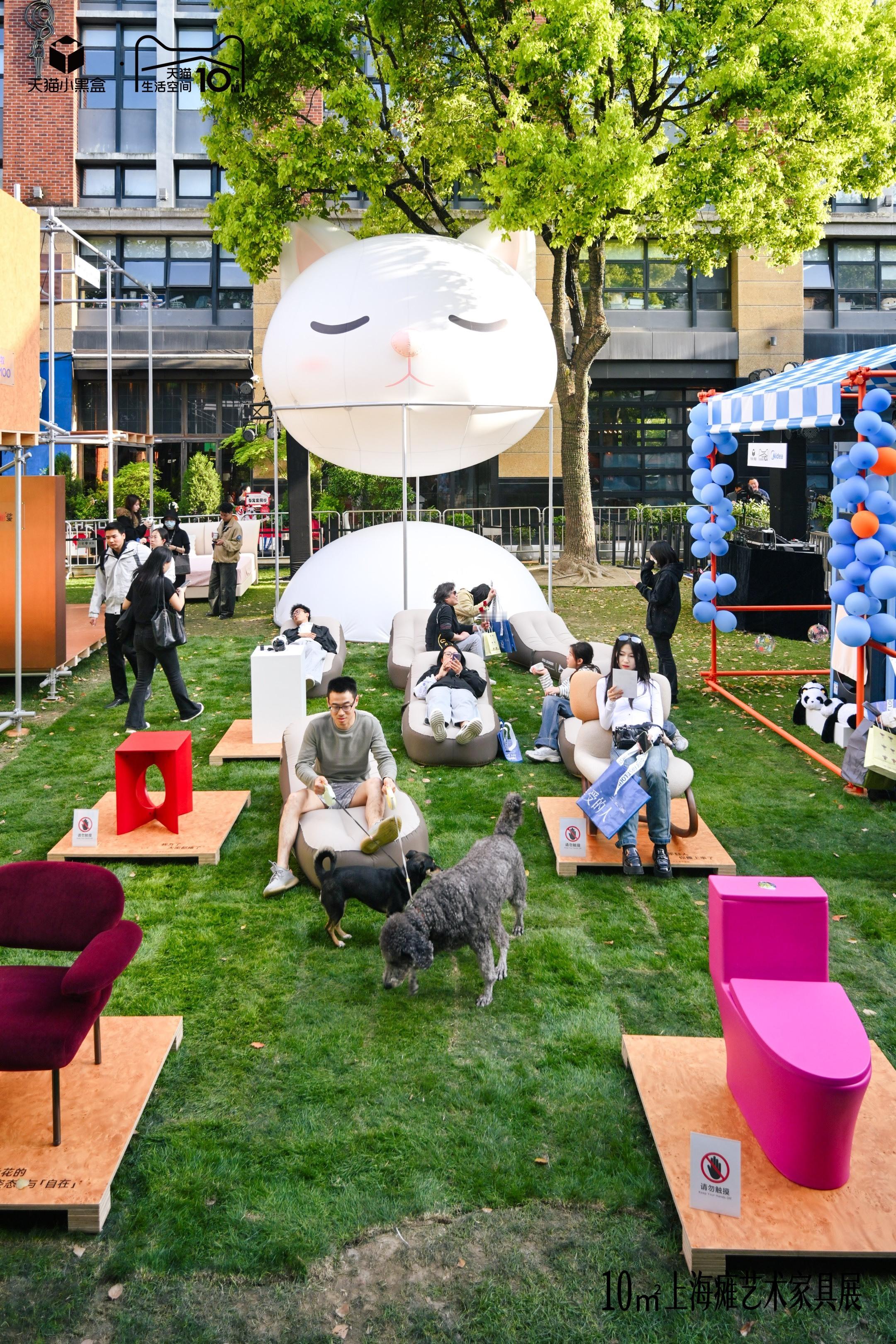 10 平米不大，但能隔绝所有烦恼！这就是年轻人的 “快乐结界”，10平米是在家享