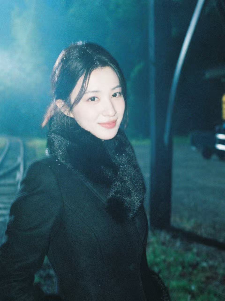 王楚然ins发这一秒过火王楚然ins更新这一秒过火明天都来看这一秒过火