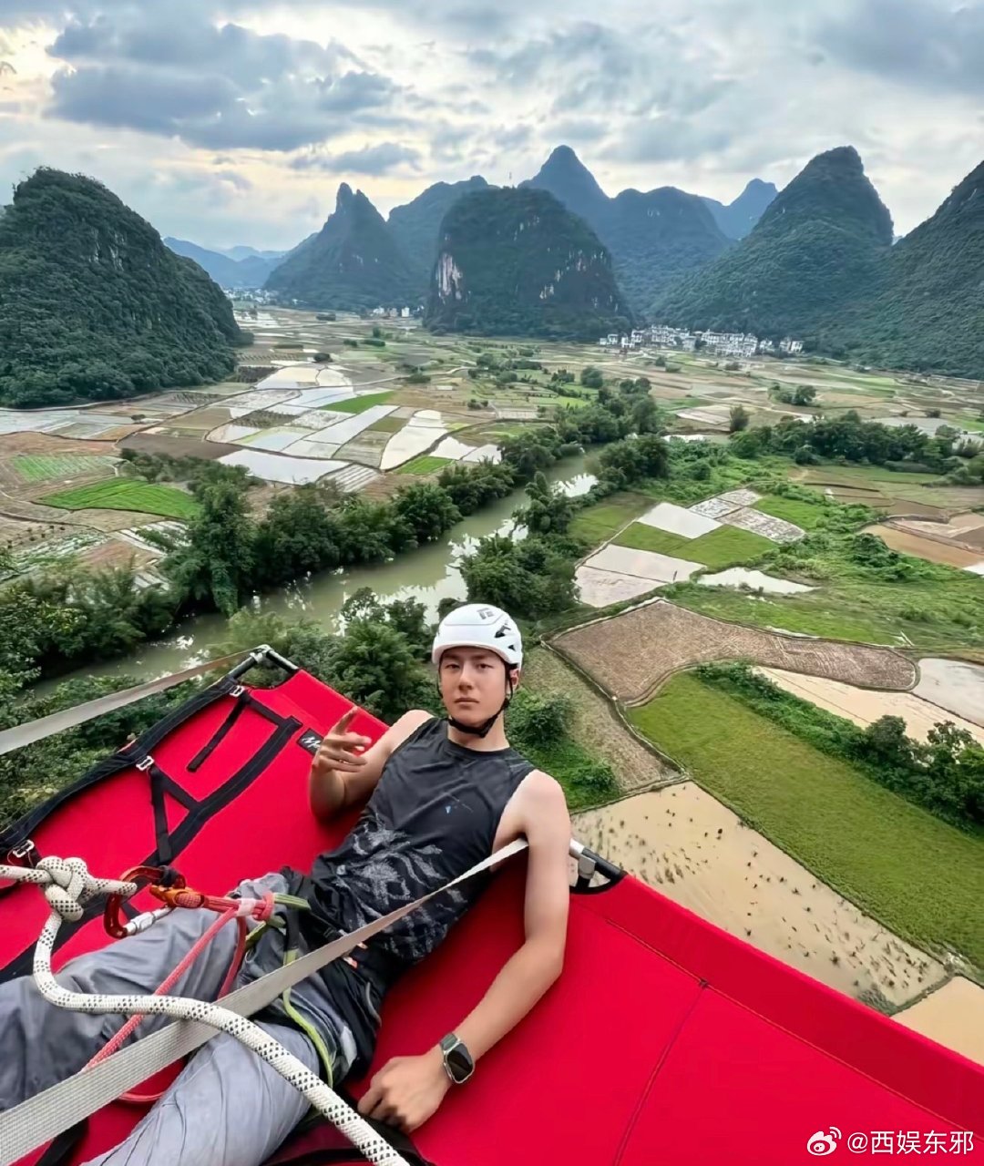 王一博对未来清晰聚焦29岁的王一博对未来清晰对焦！知道自己想要的是什么 