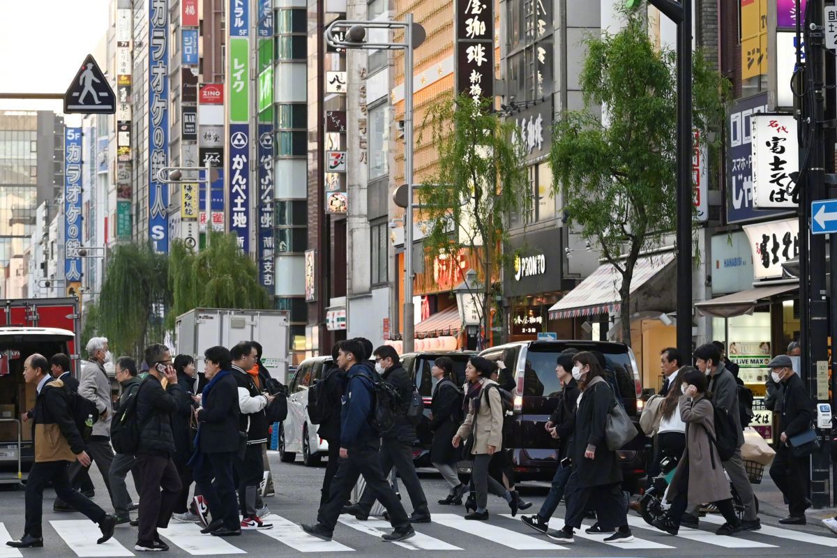 #抛售日本又开始了# #股债汇三杀频现日本经济亮红灯#【“股债汇三杀”频现  日