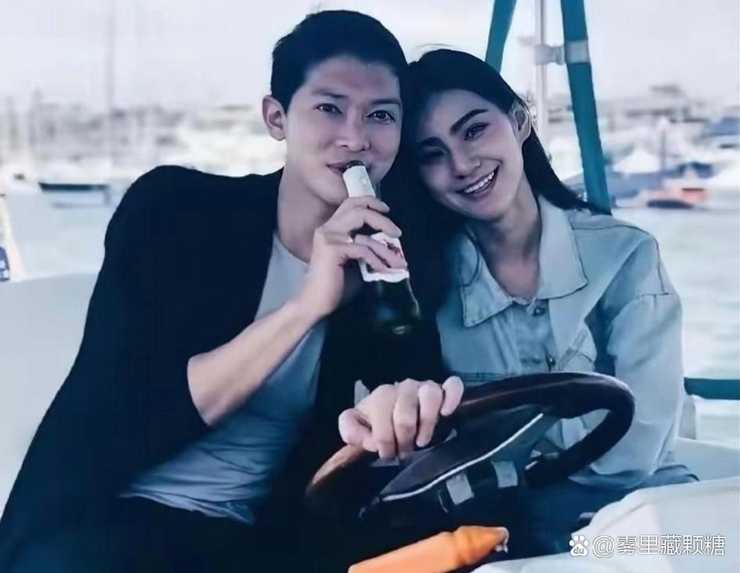 马筱梅这个女人确实不简单。她和前夫在一起时感情挺好，前夫也很宠她。从2018年结