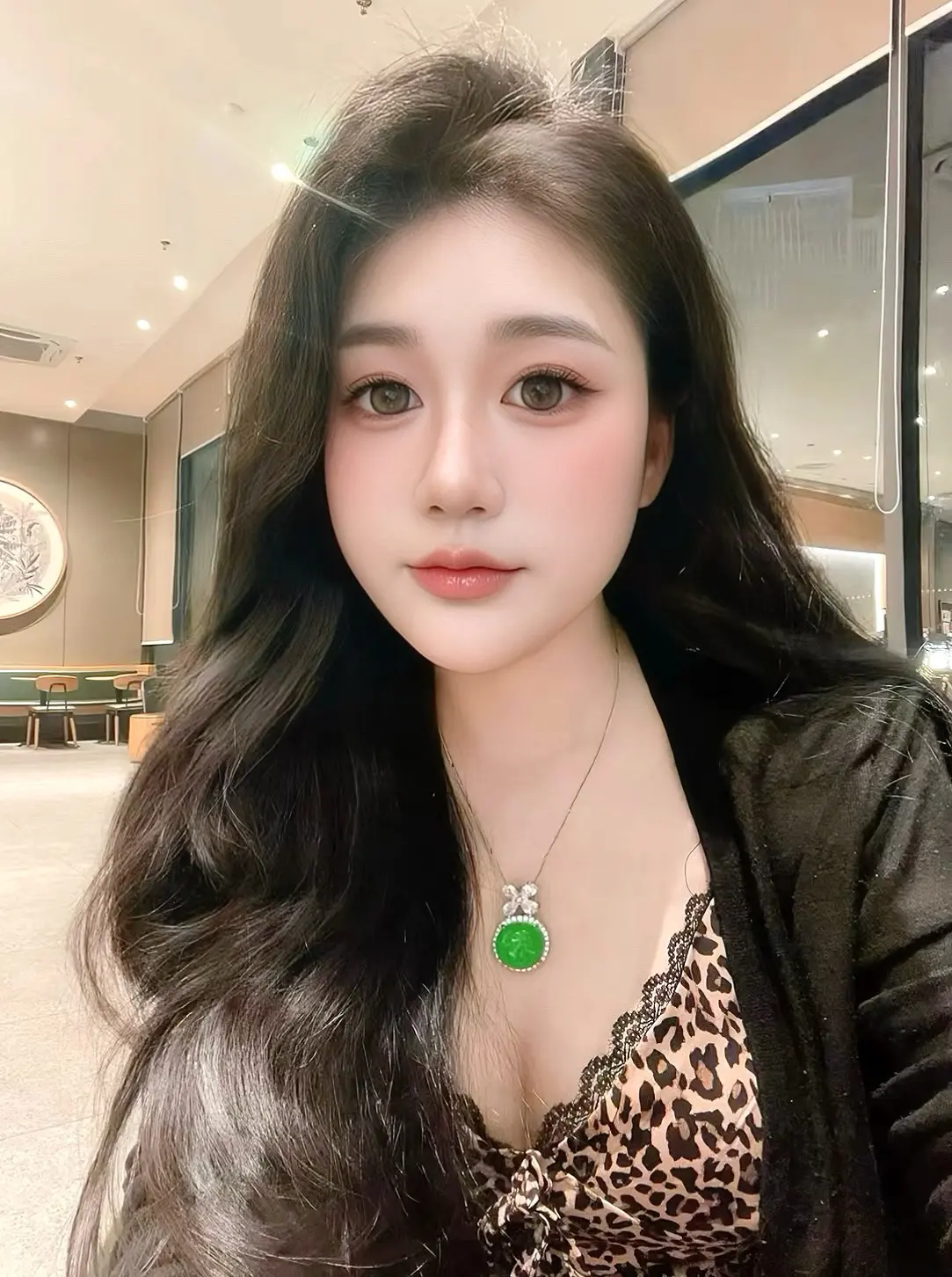 女人不用太漂亮 有点气质就够了