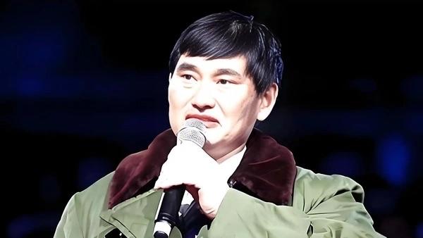 大衣哥跨界挑战摇滚，坚守初心拒绝炒作假唱
          近日，朱之文官宣跨
