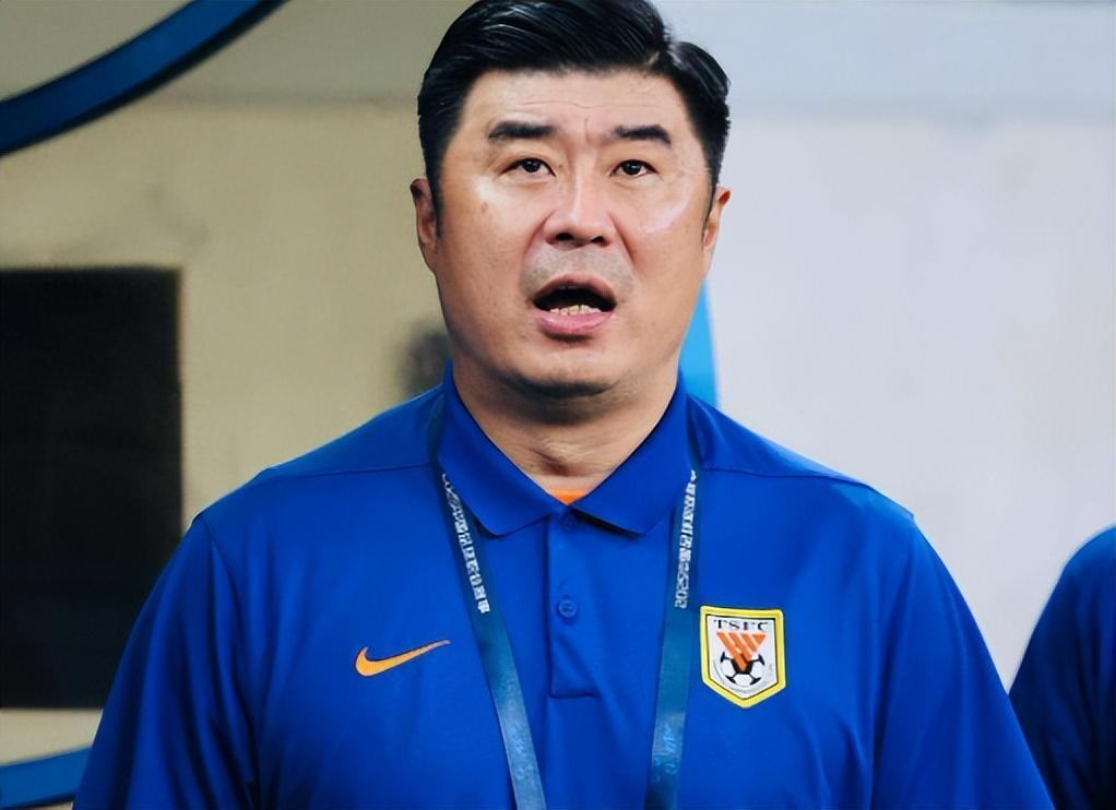 韩鹏教练的遗憾，差一点就拿3分！
本轮山东泰山主场1比1战平海港，只拿到1分，对