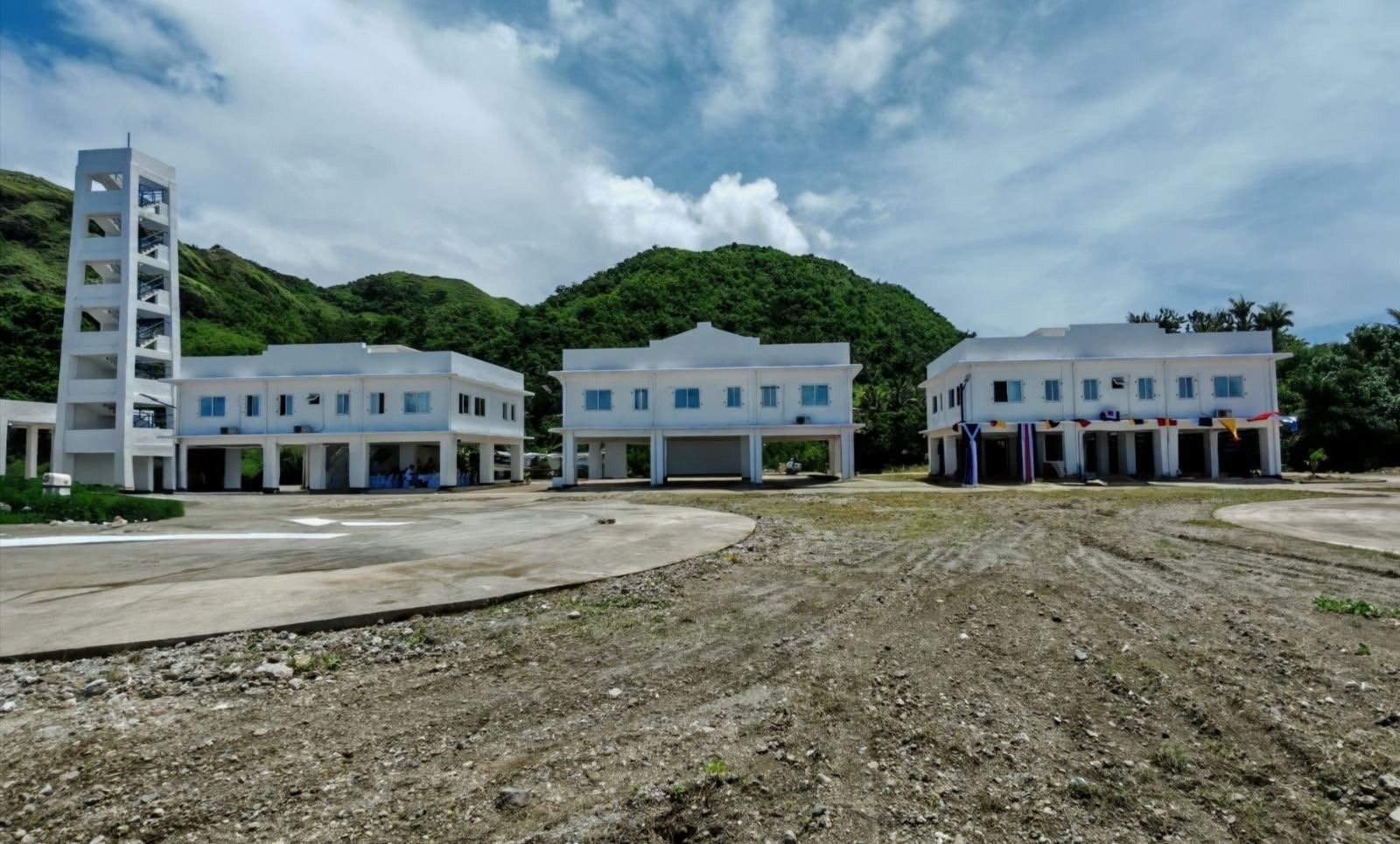 就这？这个破建筑，是今年93前夕的8月28日，菲律宾武装部队北吕宋司令部 （NO