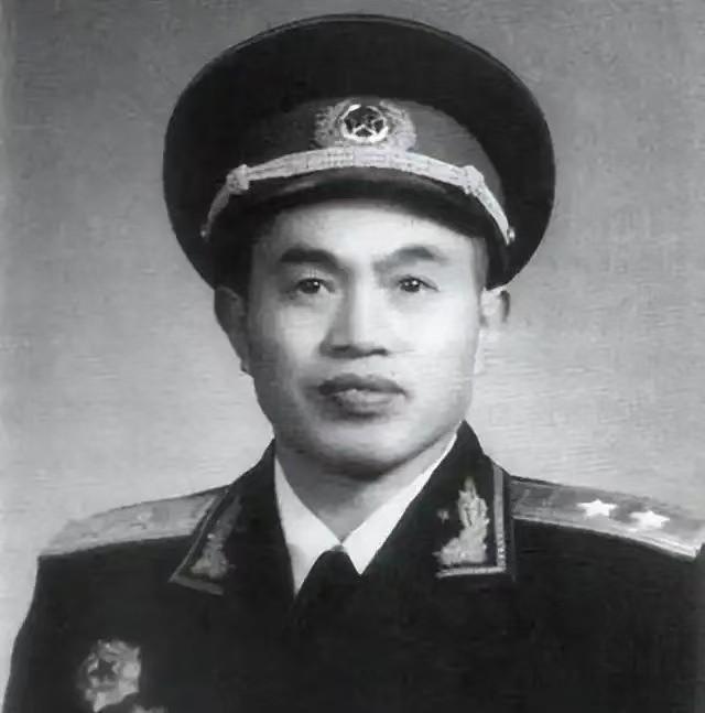 1944年，开国中将皮定均将军来到少林寺参观，没想到竟差点死在这里！这背后究竟发
