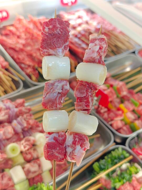 好新鲜肥美的烤肉串🥰🥰