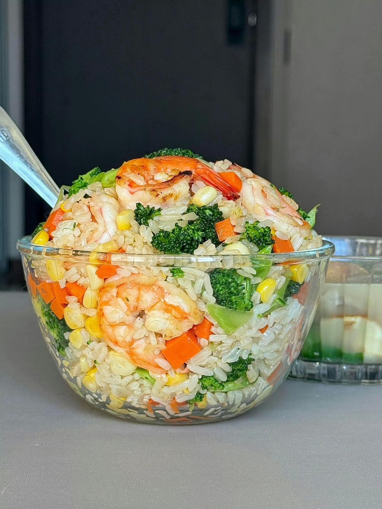 这一大碗饭，吃得了吗？
说到底，能吃才是福。