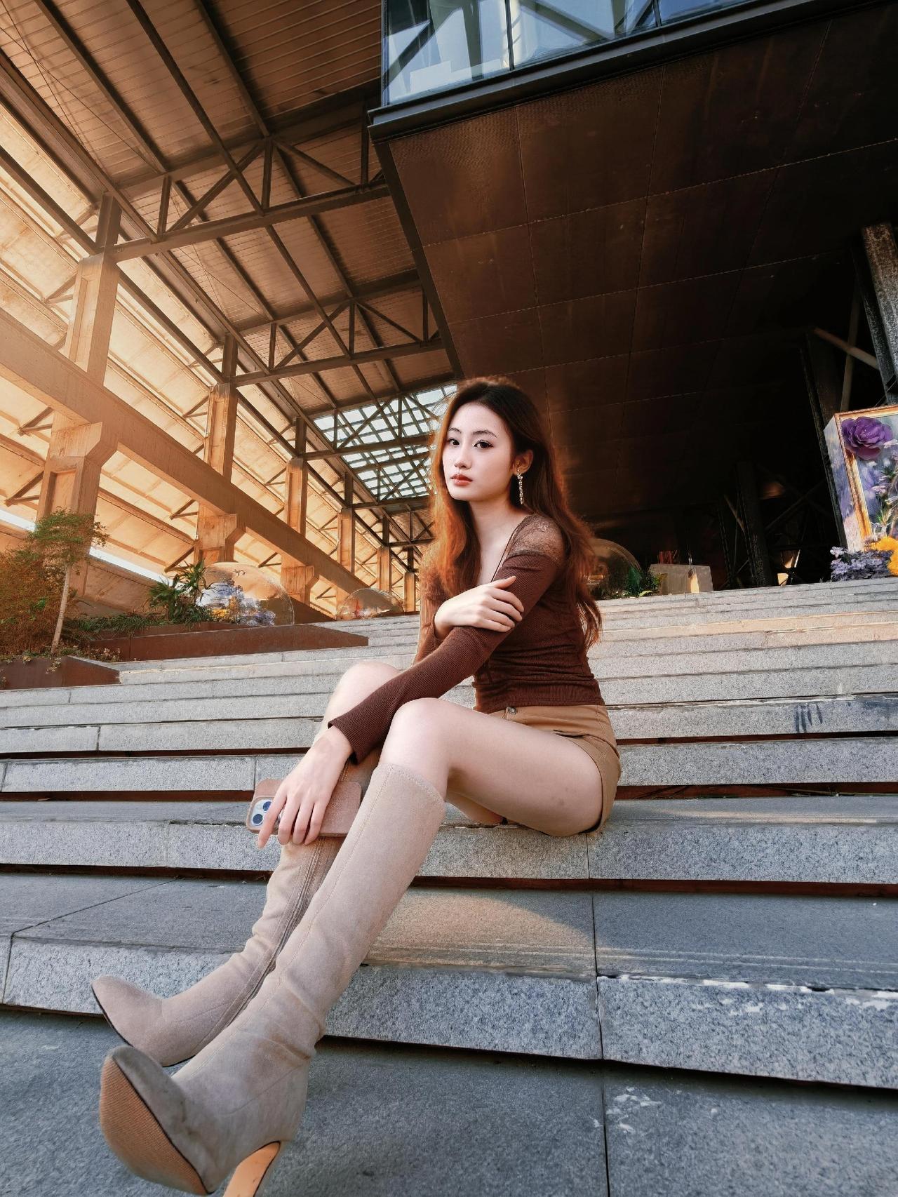 女生拍照姿势 腿精本精 高颜值美女 长腿女神 姐姐的腿不是腿