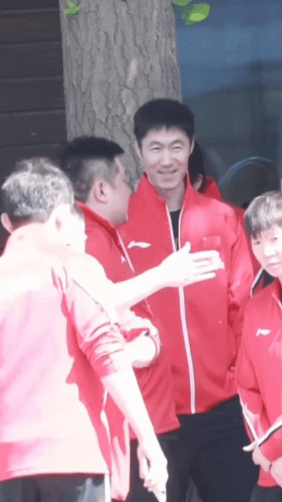 炸裂！国乒红席卷伦敦世乒赛
 
家人们，当地时间2026年4月27日，伦敦机场那