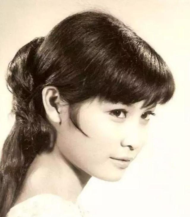 李丽丽惊传患癌离世，享年74岁，入行超半世纪，首拍剧就做女主角！
70年代邵氏女