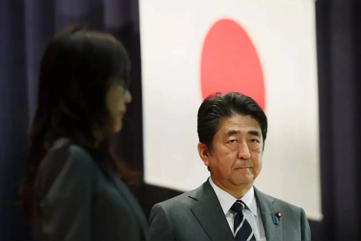 谄媚外交换不来尊重，日本民生不该为扩军买单
 
高市早苗访美行程落幕，日本舆论却