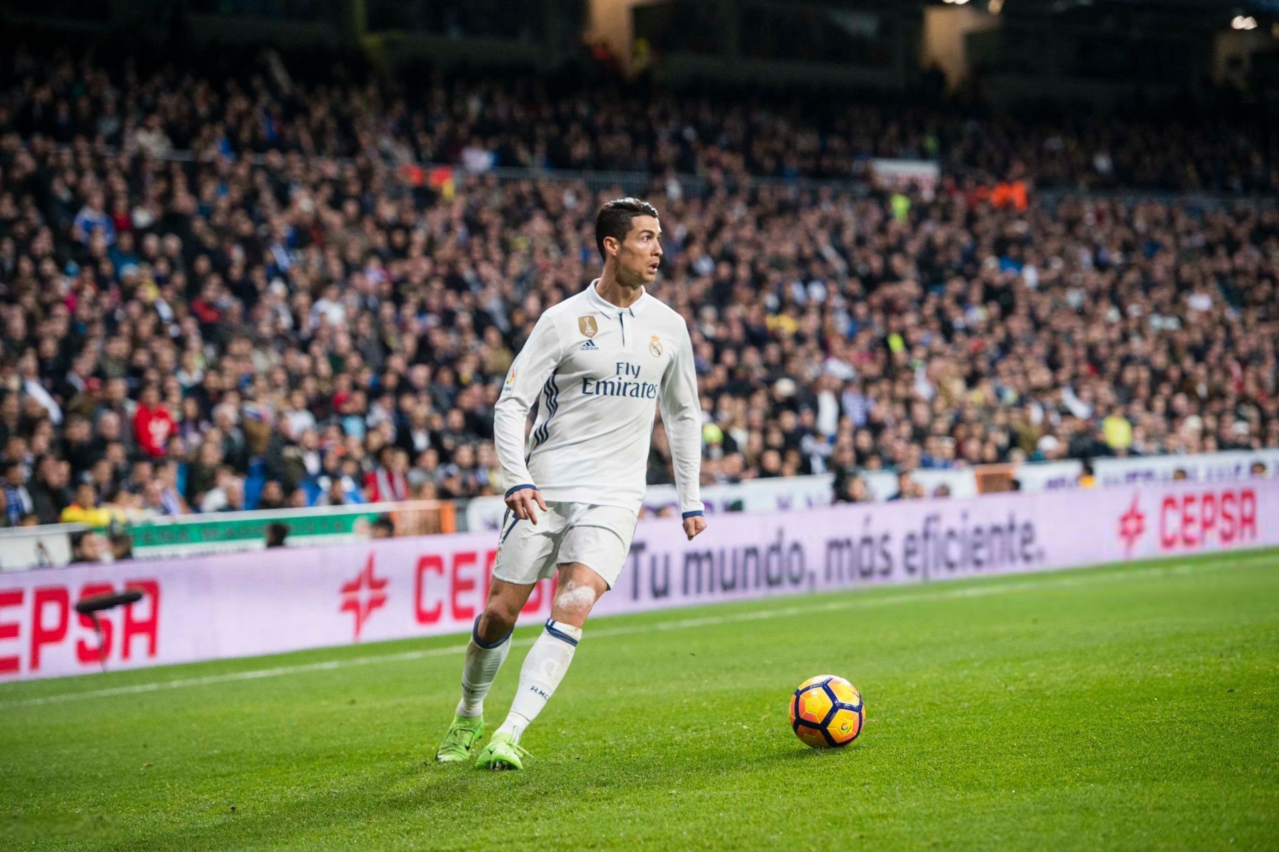 C罗历史上的c罗皇马和c罗一起siu到最后 📷2017.3.1，皇马3-3拉斯