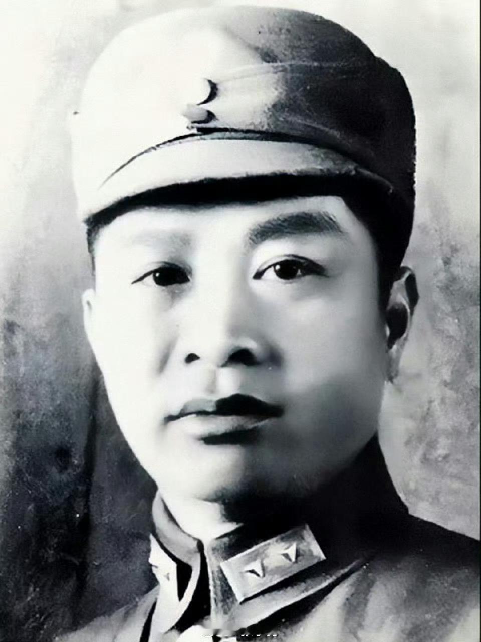 今天，叶挺将军诞辰130周年，缅怀，致敬！  ​ ​​​